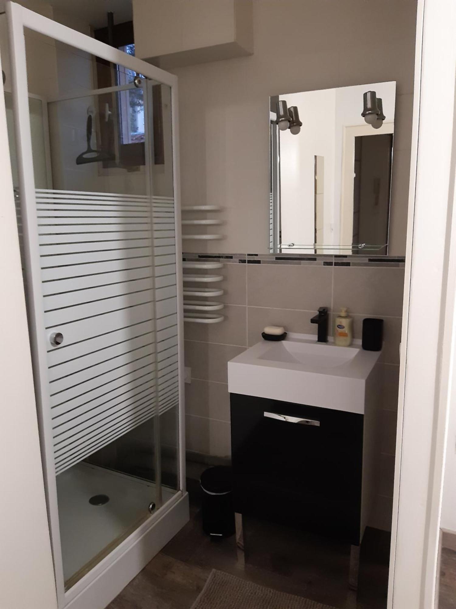 Joli Appartement T2 Agglo Troyes Sainte-Savine Kültér fotó